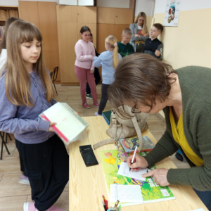 Wypożyczanie książek i rozmowy o lekturach
